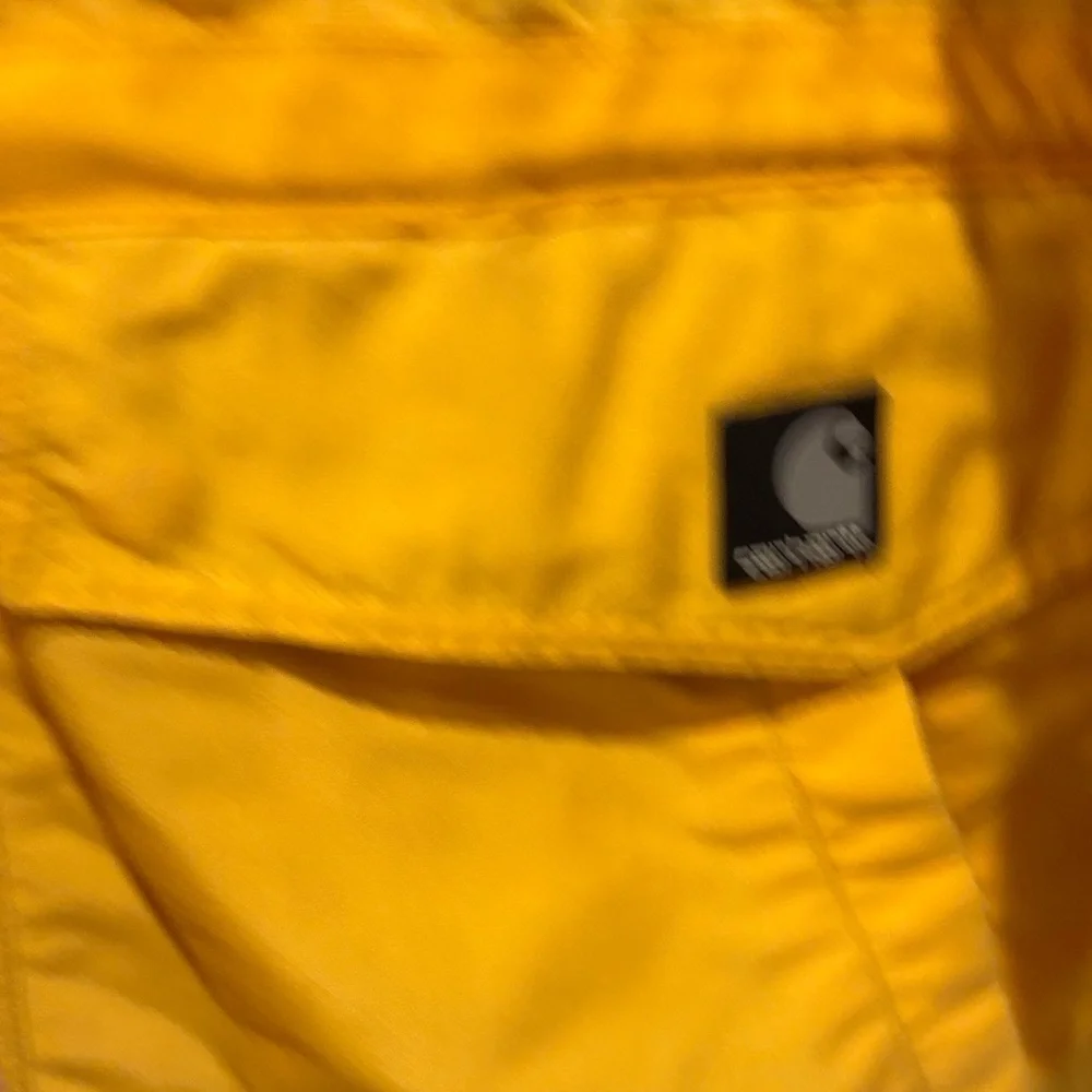 Carhartt Two-Tone Yellow and Black Coat - Picture 3 of 7